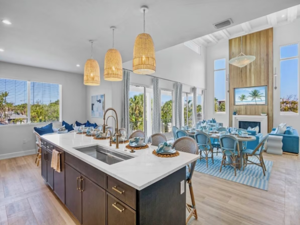 Anna Maria Island Six Bedroom Vacation Home Waterfront