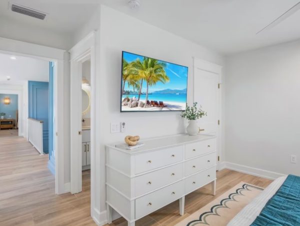 Anna Maria Canal-Front Home with Pool and Rooftop Deck