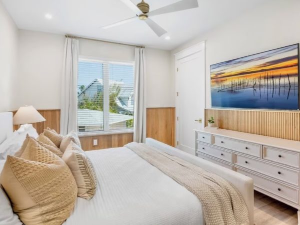 Anna Maria Canal-Front Home with Pool and Rooftop Deck