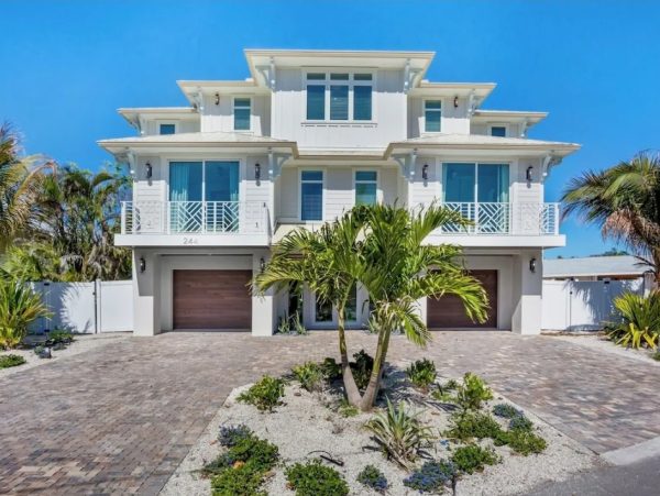 Anna Maria Canal-Front Home with Pool and Rooftop Deck