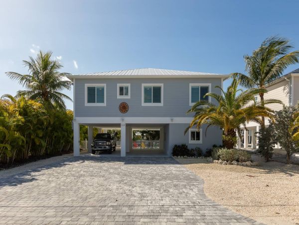 Dream Coastal Retreat in Cudjoe Key - Luxury Boating Access