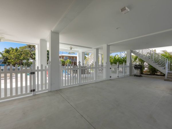 Dream Coastal Retreat in Cudjoe Key - Luxury Boating Access