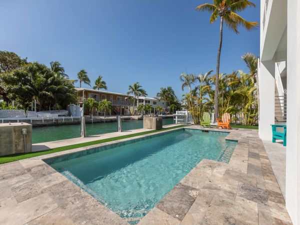 Dream Coastal Retreat in Cudjoe Key - Luxury Boating Access
