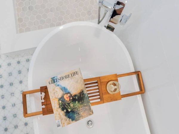 Luxurious 3BD/2BA Home with Mother in Law Suite in Naples Park