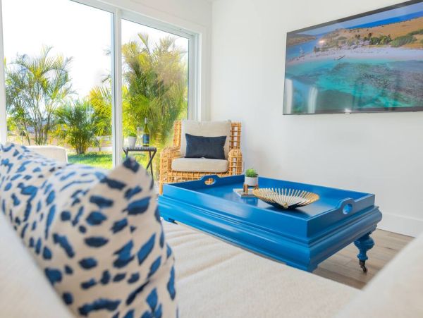 Luxurious 3BD/2BA Home with Mother in Law Suite in Naples Park