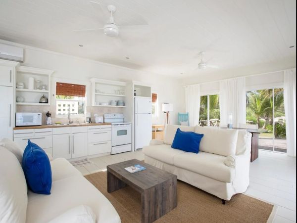 Bahamas Beachfront Vacation Rental - Family-Friendly Oceanfront Estate