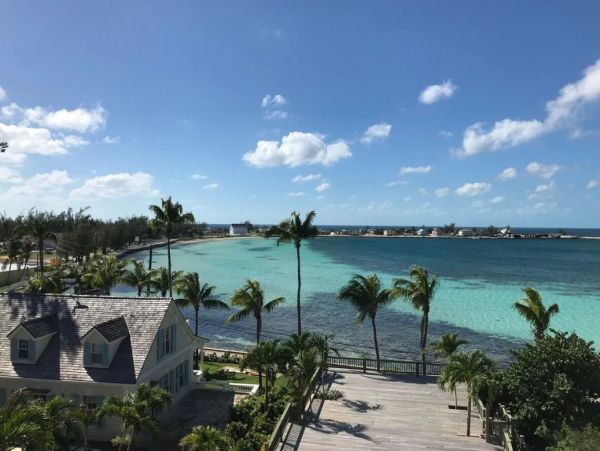 Bahamas Beachfront Vacation Rental - Family-Friendly Oceanfront Estate