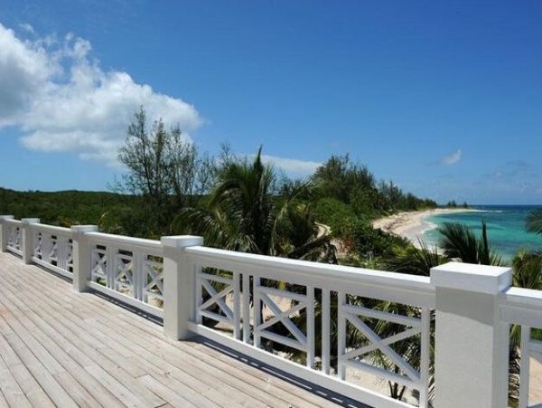 Bahamas Beachfront Vacation Rental - Family-Friendly Oceanfront Estate