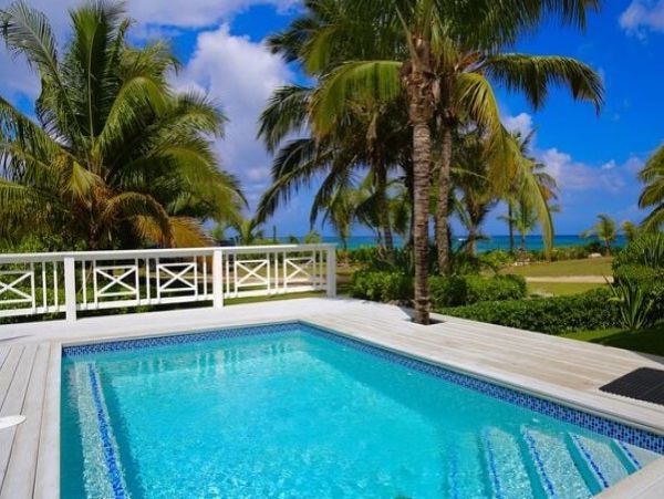 Bahamas Beachfront Vacation Rental - Family-Friendly Oceanfront Estate