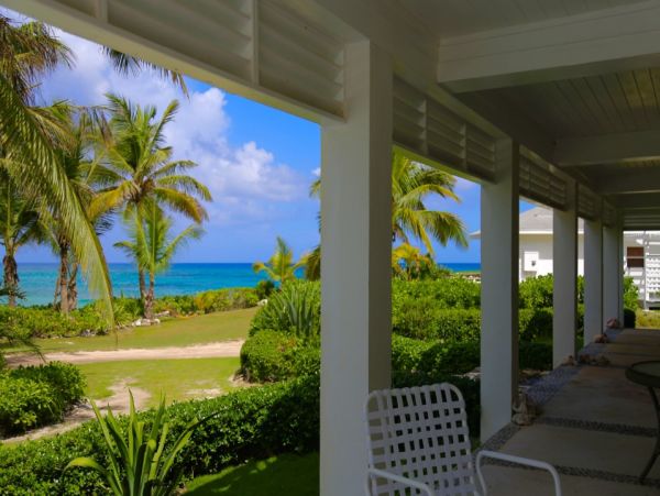 Bahamas Beachfront Vacation Rental - Family-Friendly Oceanfront Estate