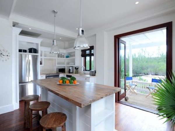 Bahamas Beachfront Vacation Rental - Family-Friendly Oceanfront Estate