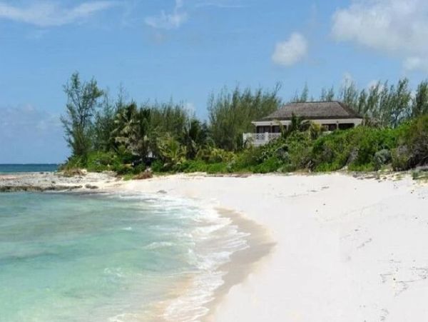 Bahamas Beachfront Vacation Rental - Family-Friendly Oceanfront Estate