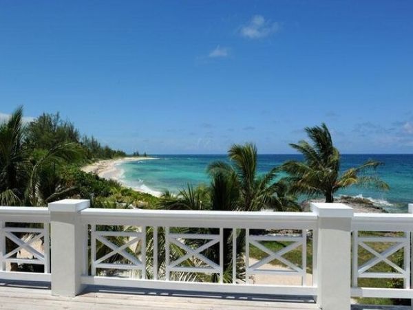Bahamas Beachfront Vacation Rental - Family-Friendly Oceanfront Estate