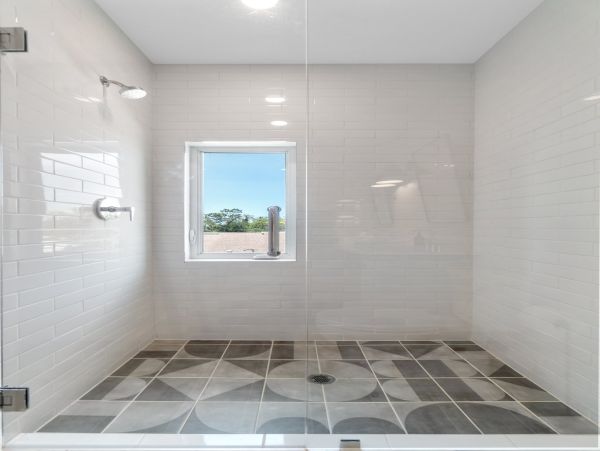 North Naples Luxury Vacation Pool Home Sleeps 12 Guests- Naples Park