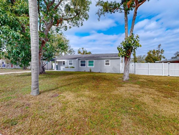 Bradenton Vacation Rental - Private Pool Home Near Anna Maria Island