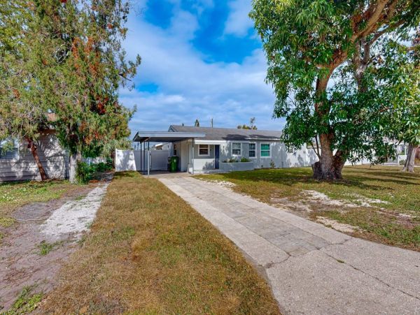 Bradenton Vacation Rental - Private Pool Home Near Anna Maria Island