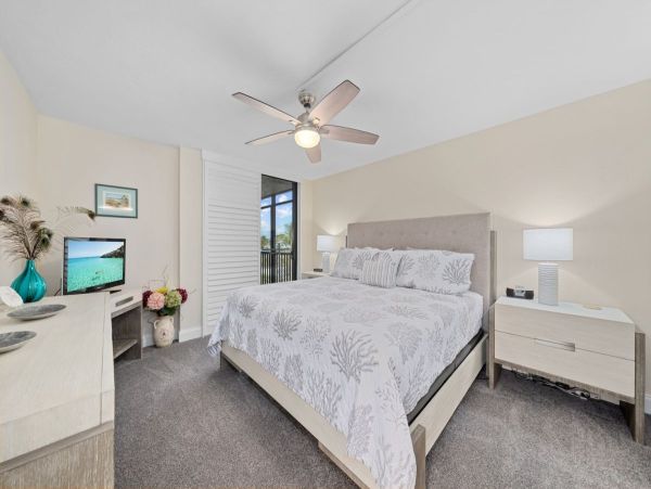Luxury Sanibel Island Condo Gulf Front