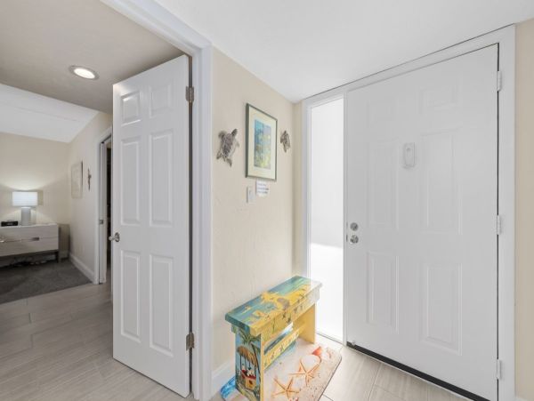 Luxury Sanibel Island Condo Gulf Front