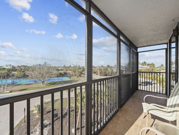 Luxury Sanibel Island Condo Gulf Front