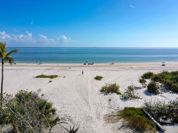 Luxury Sanibel Island Condo Gulf Front