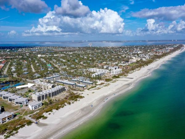 Luxury Sanibel Island Condo Gulf Front