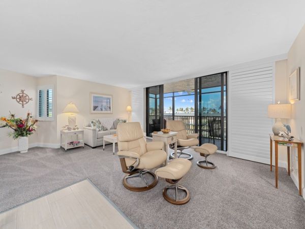 Luxury Sanibel Island Condo Gulf Front