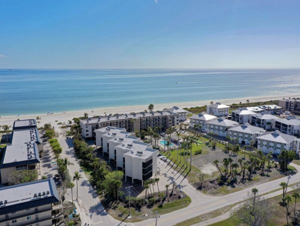 Luxury Sanibel Island Condo Gulf Front