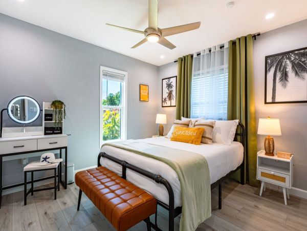 Stunning Property Near Anna Maria Island - Your Perfect Coastal Retreat