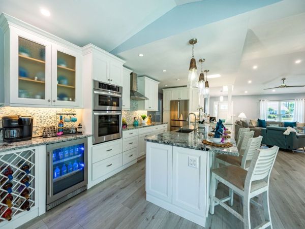 Stunning Property Near Anna Maria Island - Your Perfect Coastal Retreat