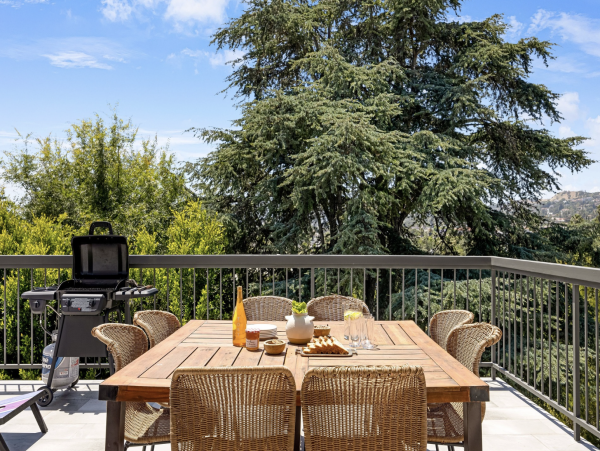 LA Stylish Rental Home NEW ARRIVAL