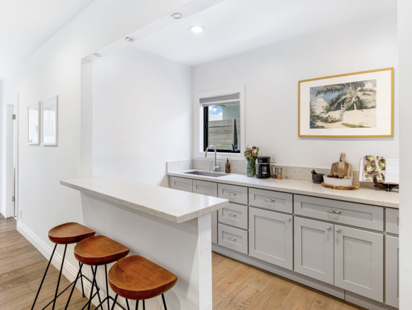 LA Stylish Rental Home NEW ARRIVAL