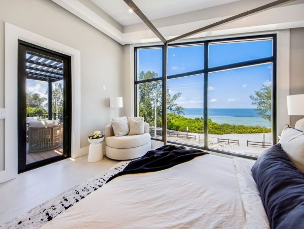 Luxurious Anna Maria Island Retreat - Stunning Views
