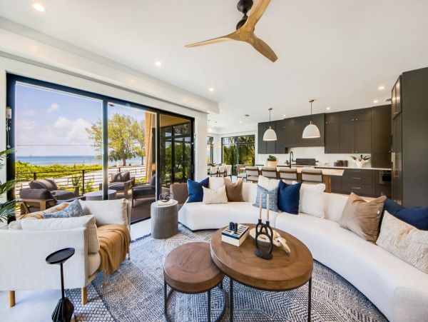 Luxurious Anna Maria Island Retreat - Stunning Views