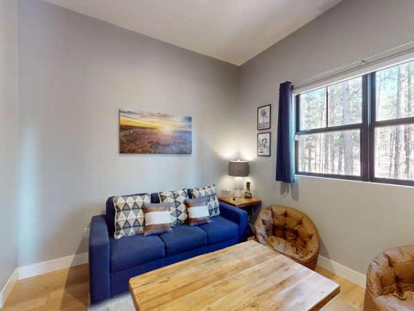 Luxury Flagstaff Vacation Rental - Forest Retreat with 6 Bedroom