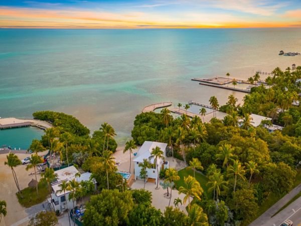 Oceanfront Islamorada Vacation Rental - Luxury Beachfront Retreat in the Florida Keys