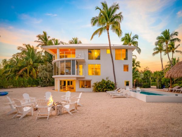 Oceanfront Islamorada Vacation Rental - Luxury Beachfront Retreat in the Florida Keys