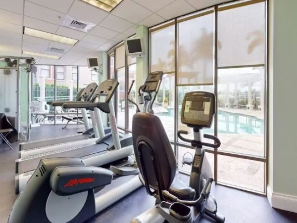 Luxury 3-Bedroom Condo in Marco Island - Your Coastal Retreat