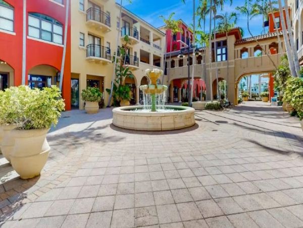 Luxury 3-Bedroom Condo in Marco Island - Your Coastal Retreat