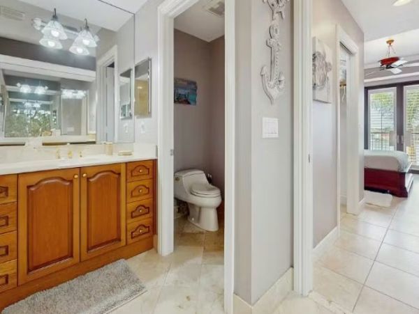 Luxury 3-Bedroom Condo in Marco Island - Your Coastal Retreat