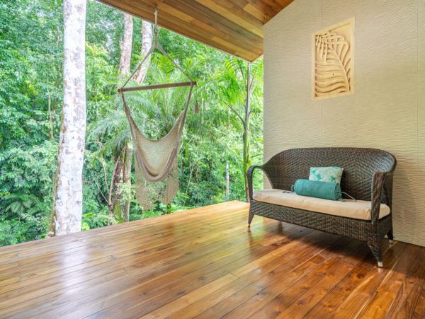 Dominical Luxury Villa Rental - Costa Rica Beachfront Vacation Home