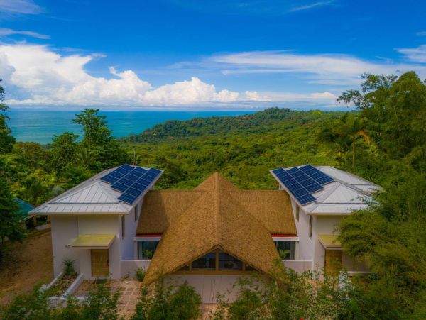 Dominical Luxury Villa Rental - Costa Rica Beachfront Vacation Home