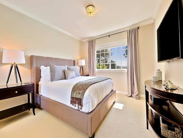 La Jolla Retreat with Pool, Spa & Tennis Court