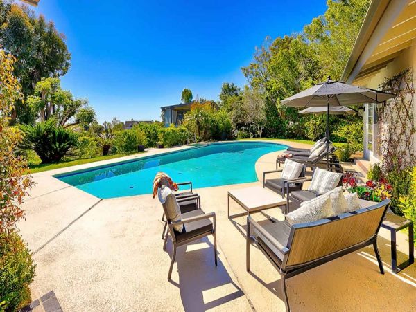 La Jolla Retreat with Pool, Spa & Tennis Court