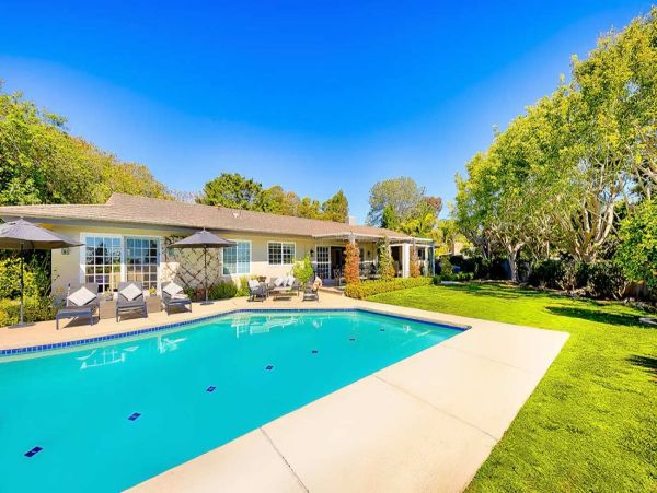 La Jolla Retreat with Pool, Spa & Tennis Court
