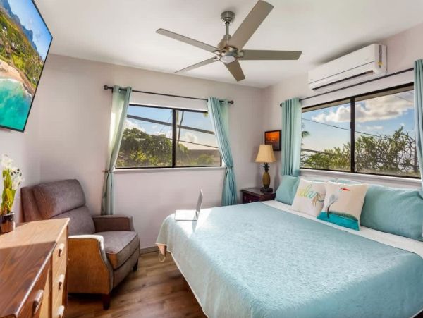 Ocean View Cottage Poipu - Kauai Vacation Rental with A/C