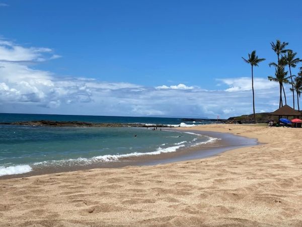 Poipu Vacation Rental with Ocean Views - Kauai Cottage with A/C