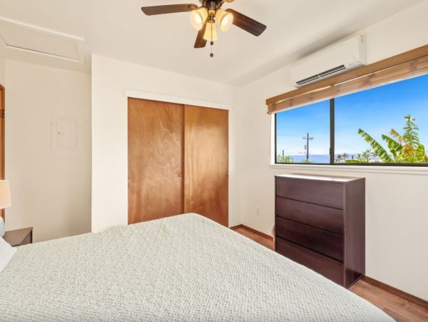 Poipu Vacation Rental with Ocean Views - Kauai Cottage with A/C
