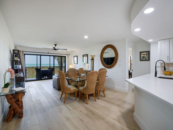 Sanibel Island Vacation Rental - Luxury Gulf Coast Condo with Beach Access