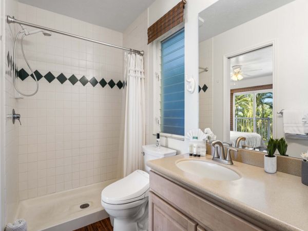 Kailua-Kona Vacation Rental - Luxury Hawaiian Villa with Pool & Hot Tub