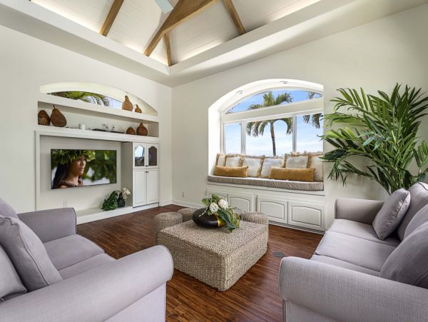 Kailua-Kona Vacation Rental - Luxury Hawaiian Villa with Pool & Hot Tub